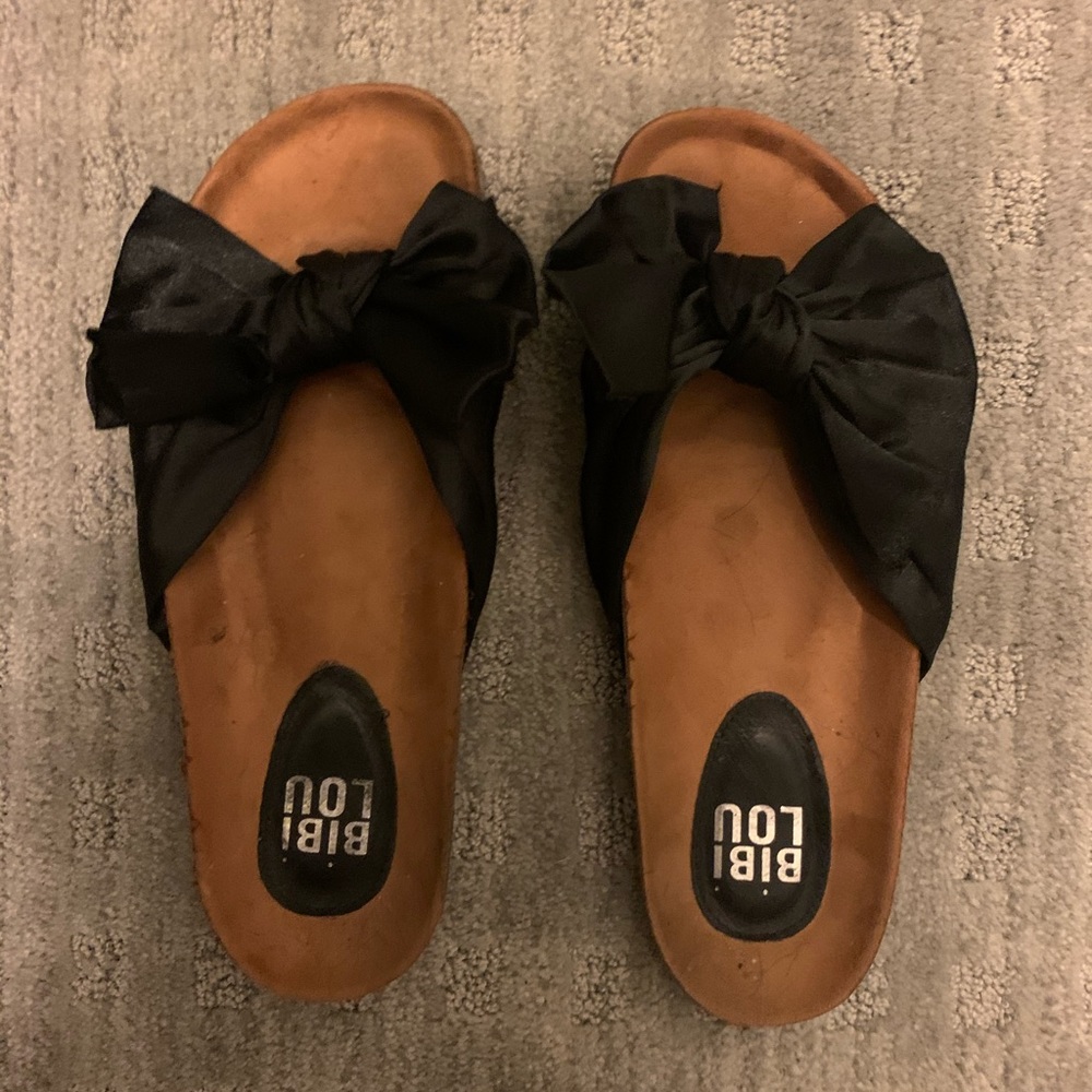 Flip flops